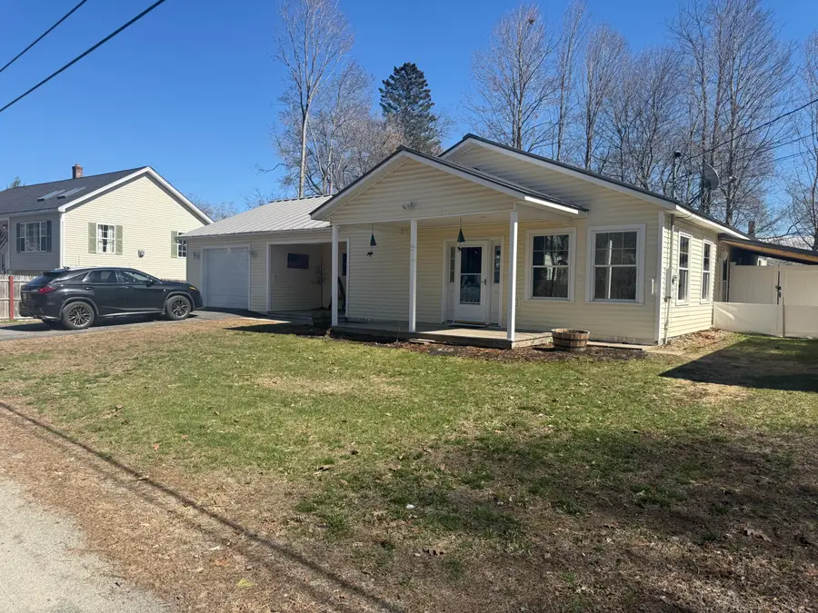 39 E Leavitt Street, Skowhegan, ME 04976 - #2