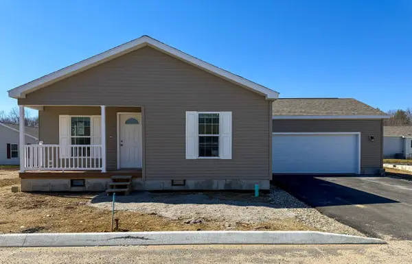 37 Camden Road, Berwick, ME 03901