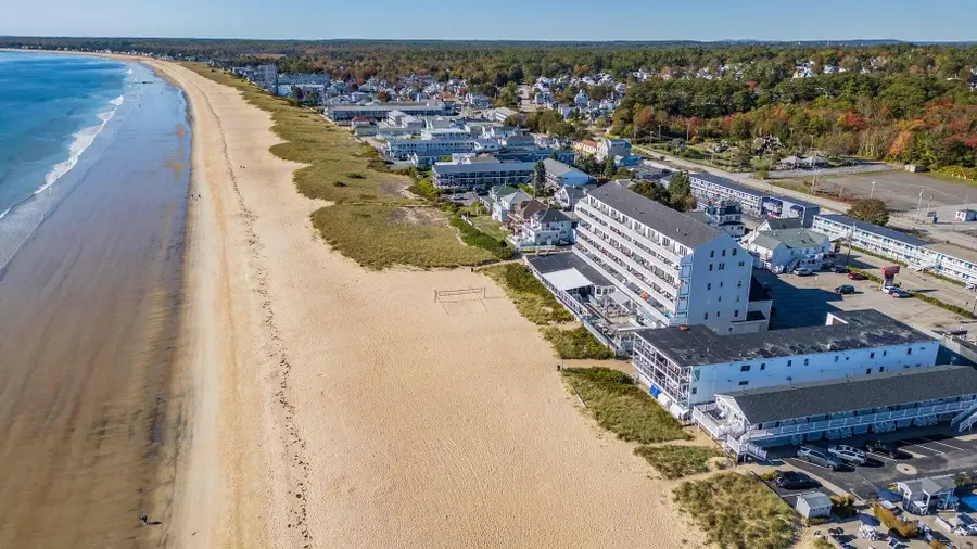 39 W Grand Avenue #41, Old Orchard Beach, ME 04064 - #3