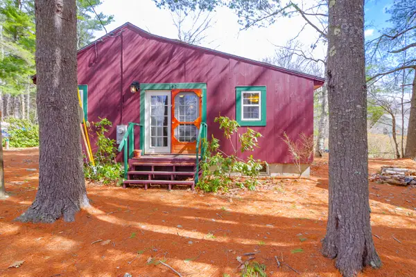 142 Roberts Shore Road, Liberty, ME 04949