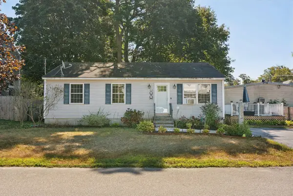 32 Robinson Street, South Portland, ME 04106