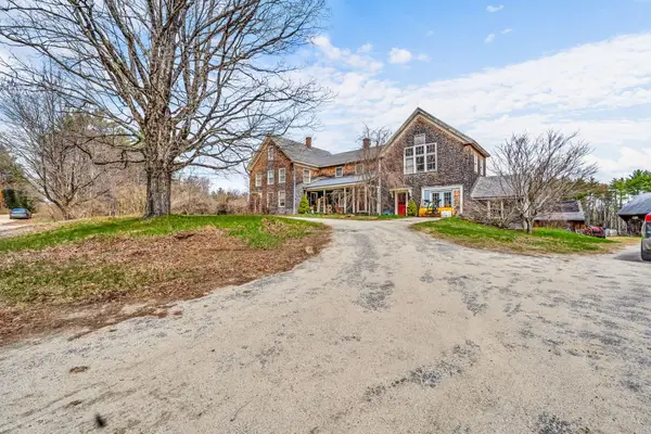 43 York Road, Minot, ME 04258