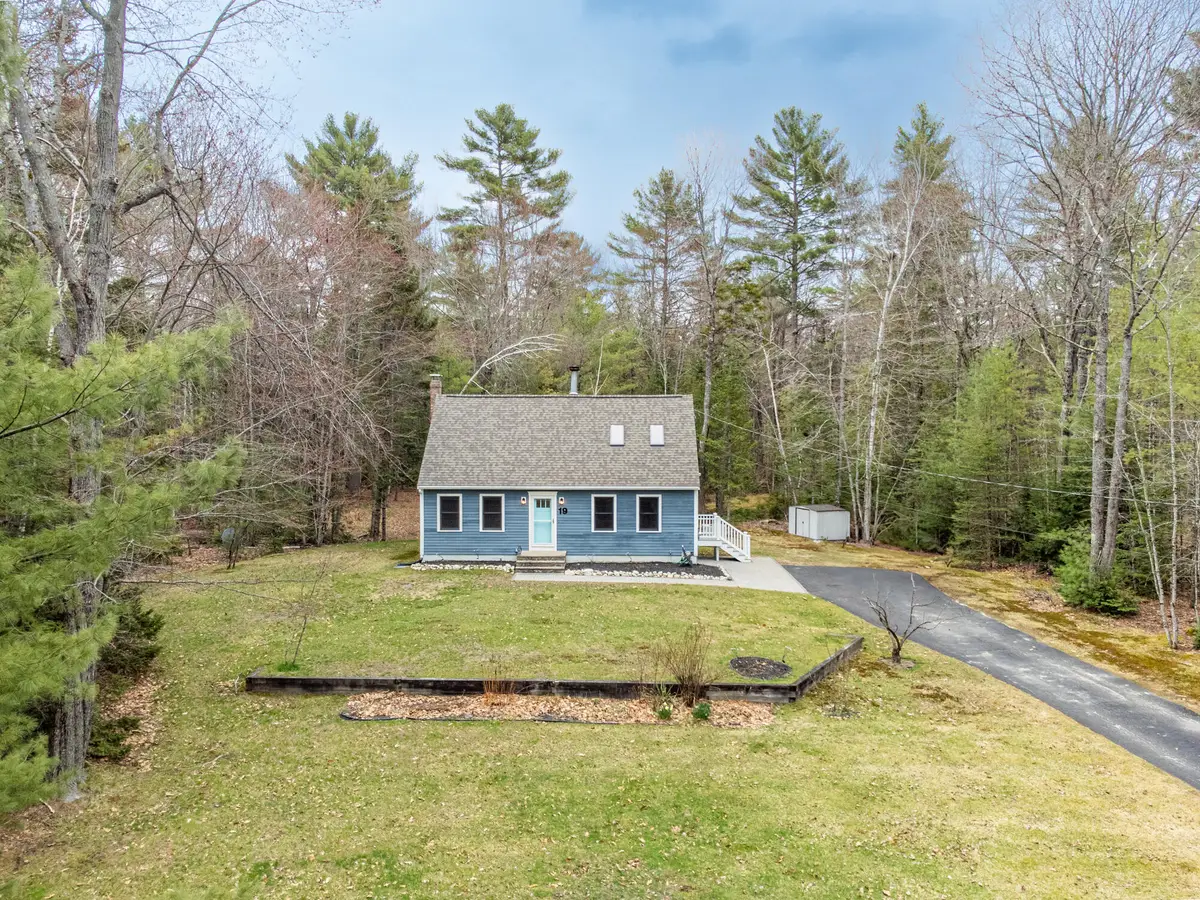 19 Woodridge Drive, Steep Falls, ME 04085 - #1