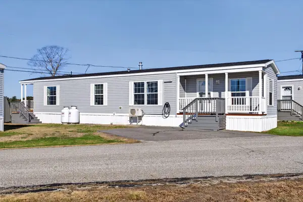 66 Scarponi Drive, Brunswick, ME 04011