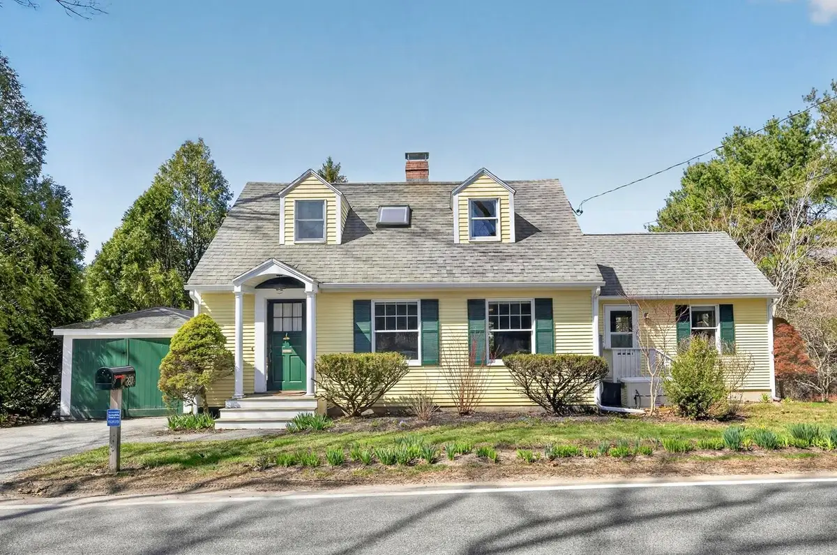 387 Mitchell Road, Cape Elizabeth, ME 04107 - #1