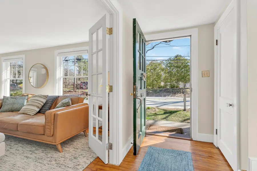 387 Mitchell Road, Cape Elizabeth, ME 04107 - #2