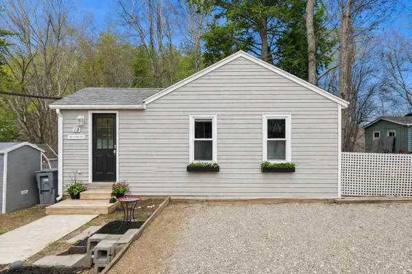 13 Highland Avenue, Cumberland, ME 04021