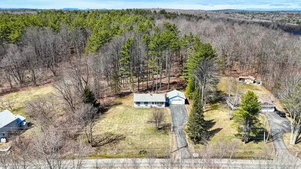 500 River Road, Norridgewock, ME 04957