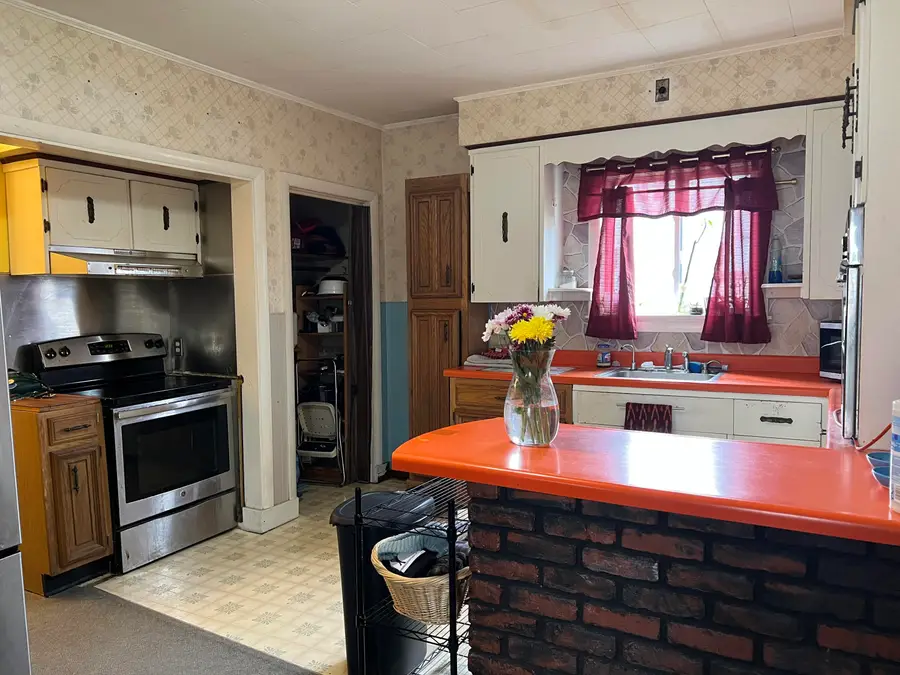 63 Rideout Avenue, Lewiston, ME 04240 - #2