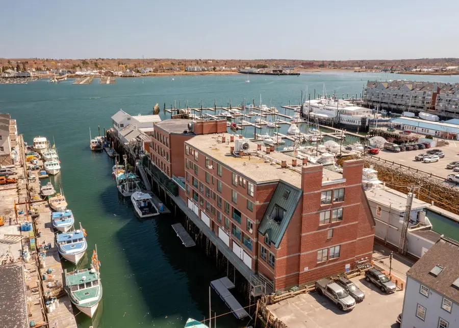 40 Portland Pier #6, Portland, ME 04101 - #2