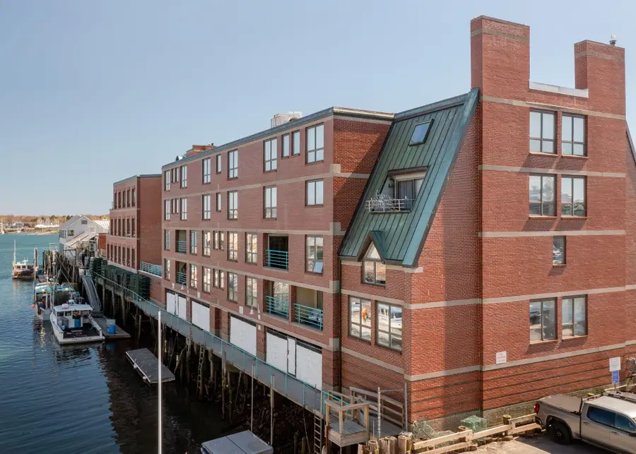 40 Portland Pier #6, Portland, ME 04101 - #3