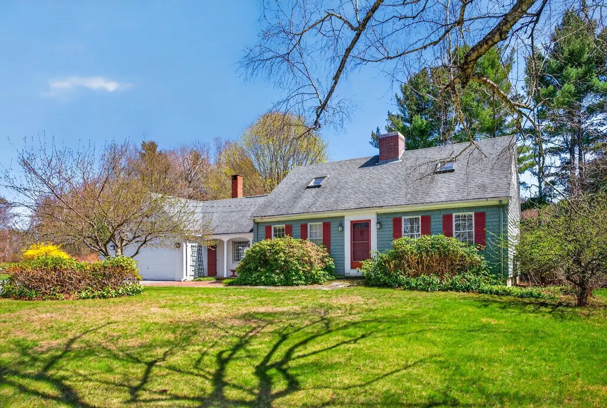 16 Mast Road, Falmouth, ME 04105 - #1
