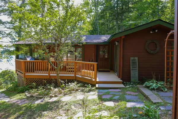 4 Fellows Farm Road S, Fayette, ME 04349