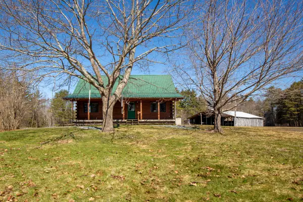 33 Lawrence Road, Dresden, ME 04342