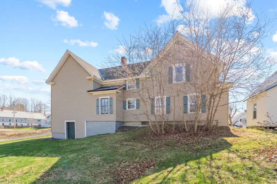 17 Grange Street, Dover Foxcroft, ME 04426 - #3