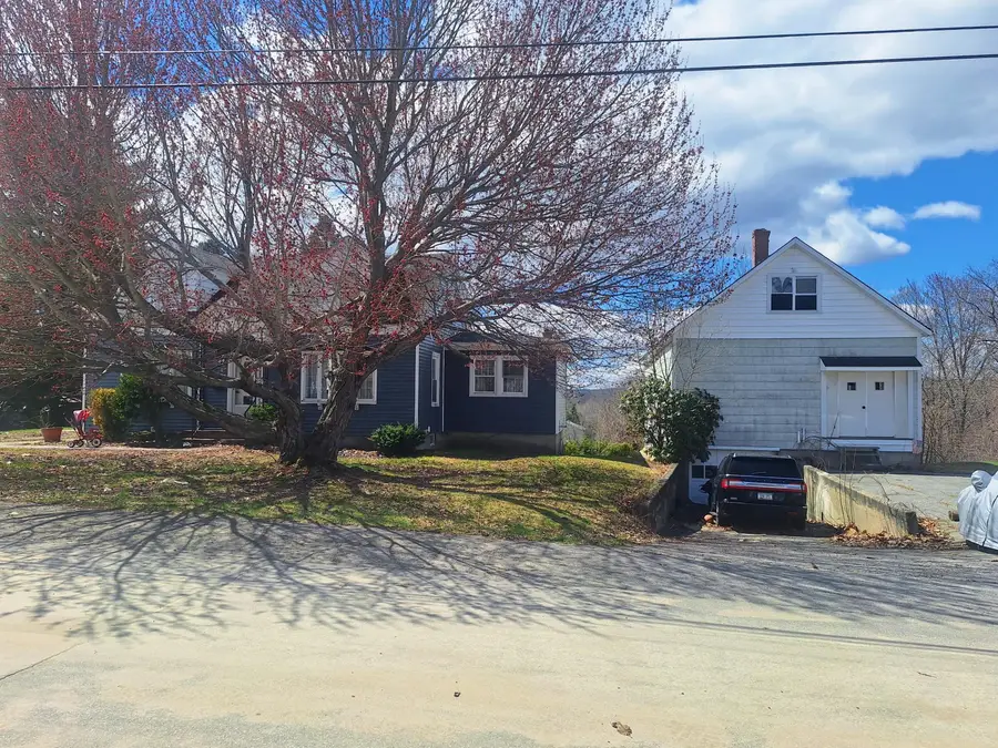 25 Eighth Street, Auburn, ME 04210 - #3