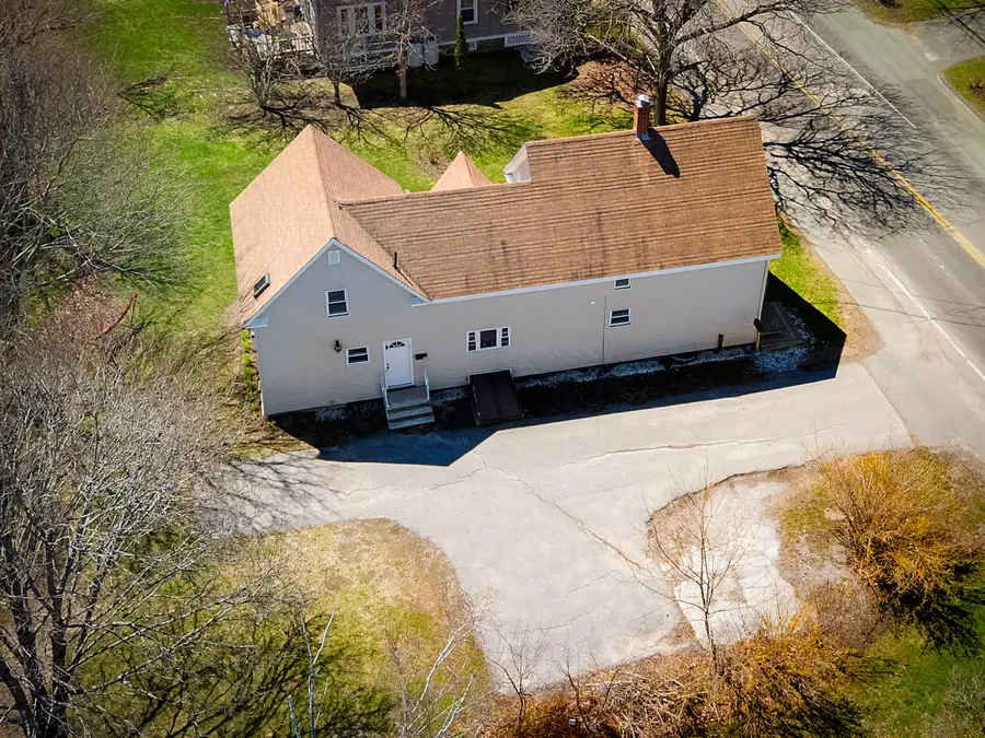 323 Broadway, Rockland, ME 04841 - #2