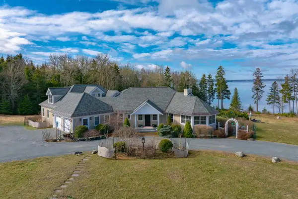 98 Birdsong Lane, Surry, ME 04684