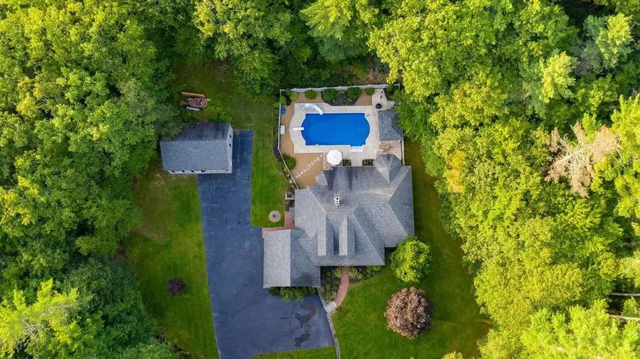 23 Casselton Road, Raymond, ME 04071 - #3