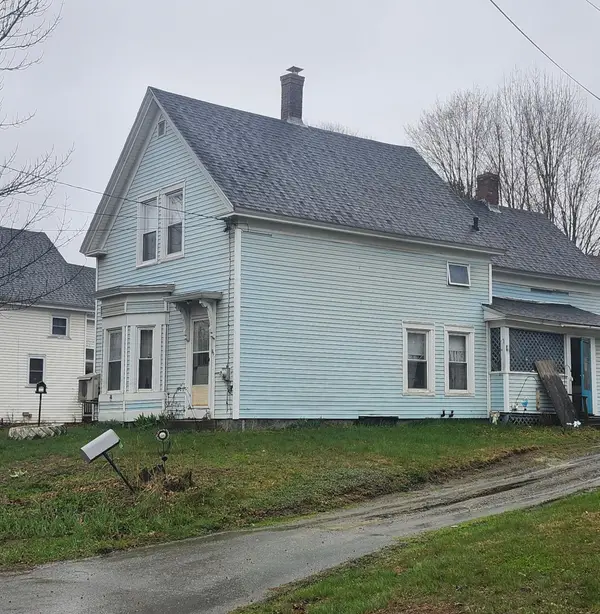 937 W Main Street, Dover-Foxcroft, ME 04426