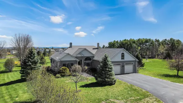 20 Cortland Avenue, Turner, ME 04282