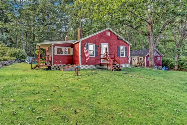 293 Medomak Road, Bremen, ME 04551