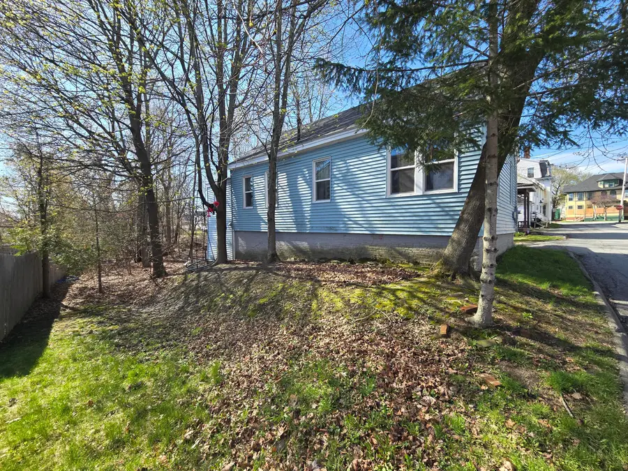 18 Boynton Street, Bangor, ME 04401 - #2