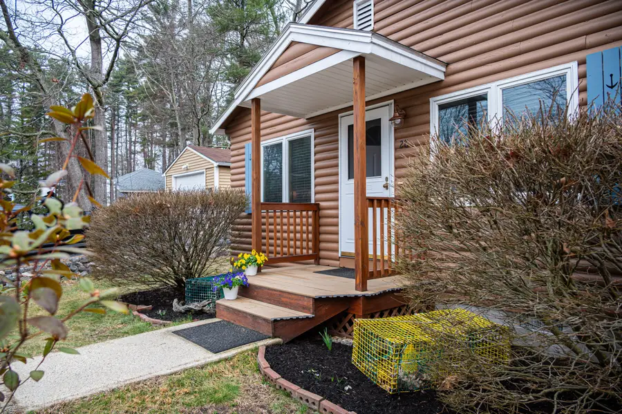 28 Cookman Avenue, Old Orchard Beach, ME 04064 - #3