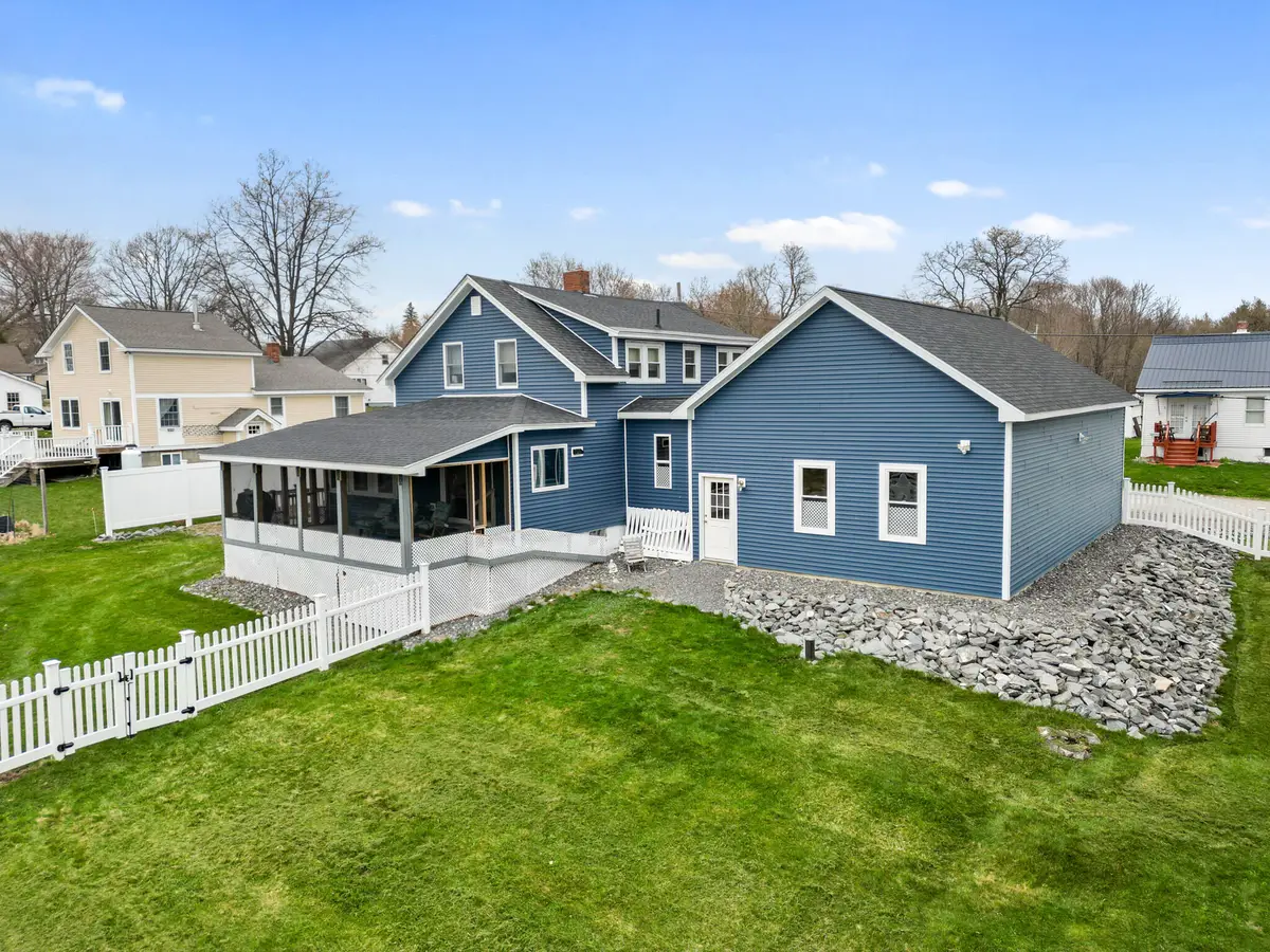 29 Wilson Street, Lincoln, ME 04457 - #1