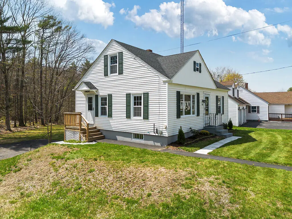 204 Cony Street, Augusta, ME 04330 - #1