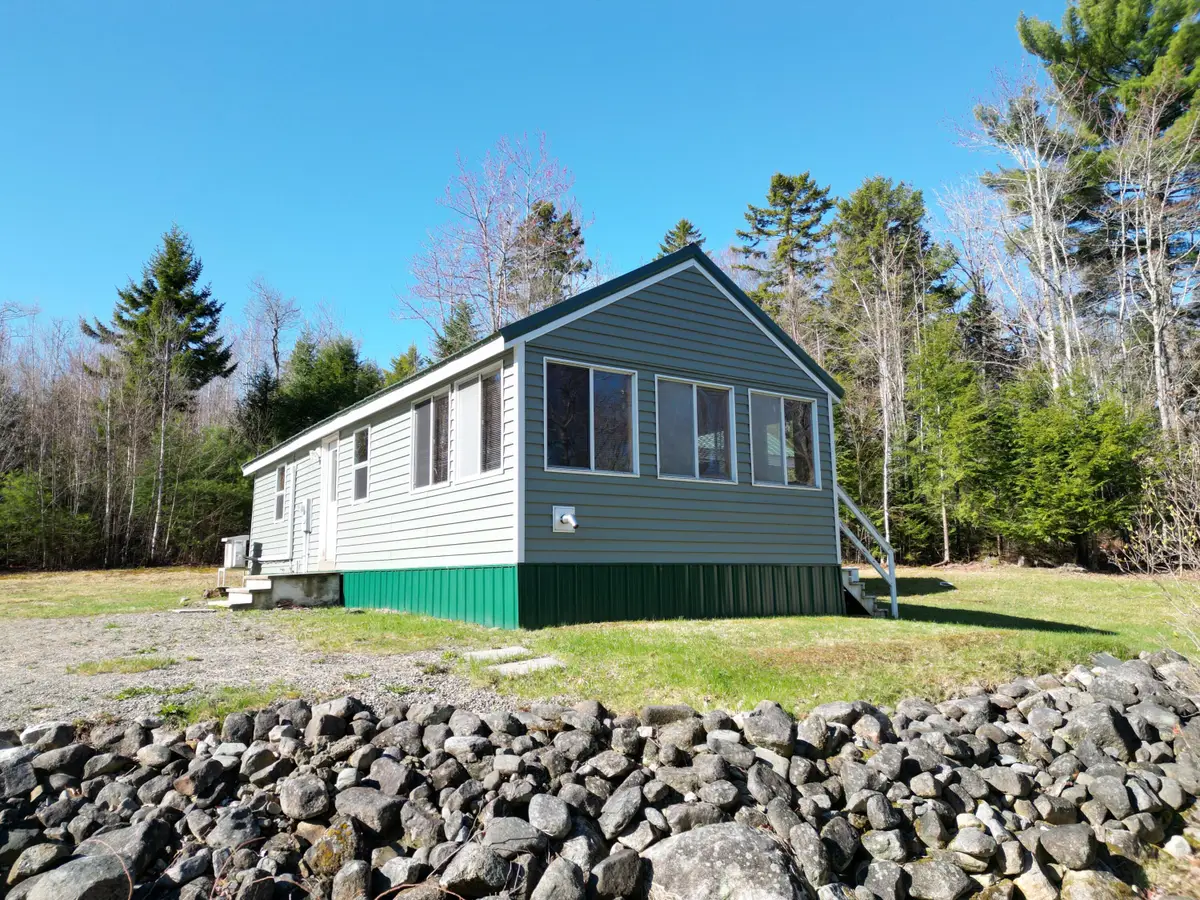 31 Burnham Road, Burlington, ME 04417 - #1