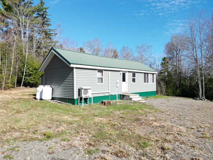 31 Burnham Road, Burlington, ME 04417 - #2