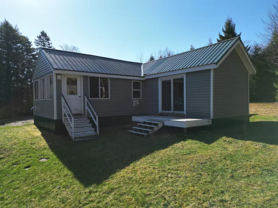 31 Burnham Road, Burlington, ME 04417 - #3