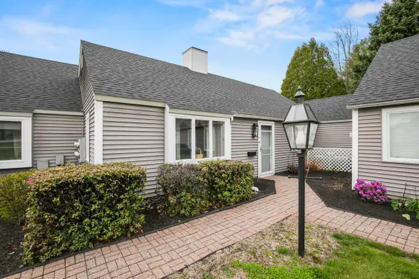 13 Colonial Way #13, Auburn, ME 04210