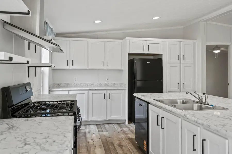 143 Hallowell Road, Chelsea, ME 04330 - #3