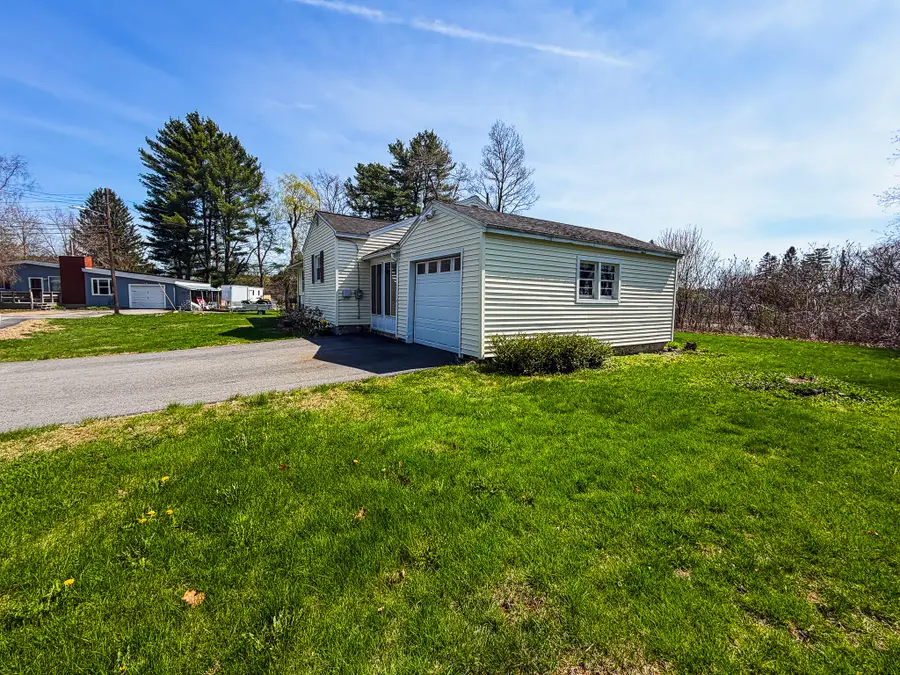 13 Westbrook Terrace, Hampden, ME 04444 - #3