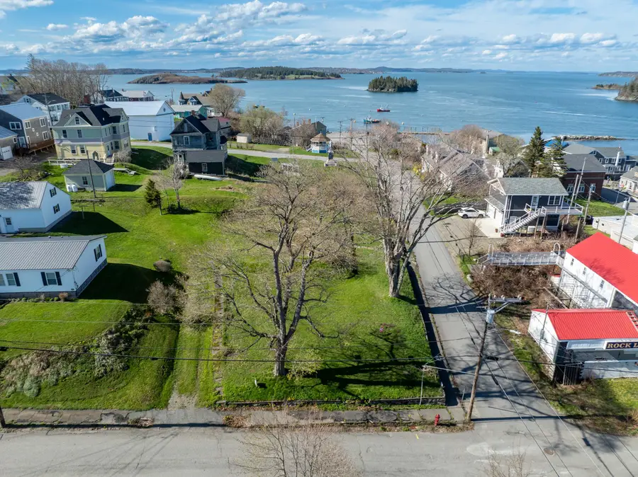 11 Pleasant Street, Lubec, ME 04652 - #2