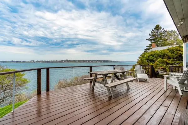 11 Edal Heights, Harpswell, ME 04003
