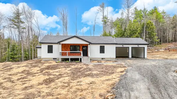 72 Sawin Hill Road, Waterford, ME 04088