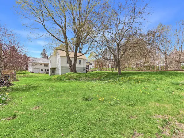 27 Water Street, Orono, ME 04473