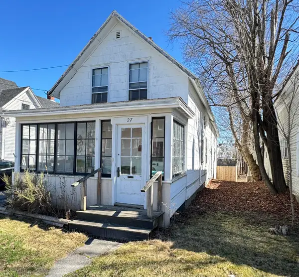 27 Leavitt Street, Skowhegan, ME 04976