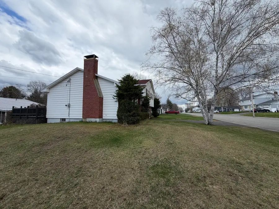43 Elm Street, East Millinocket, ME 04430 - #2