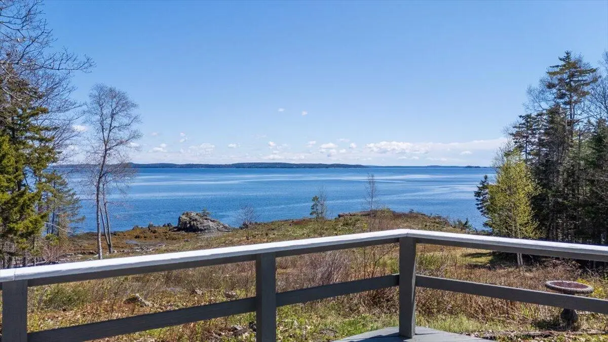 391 Main Road, Islesboro, ME 04848 - #1