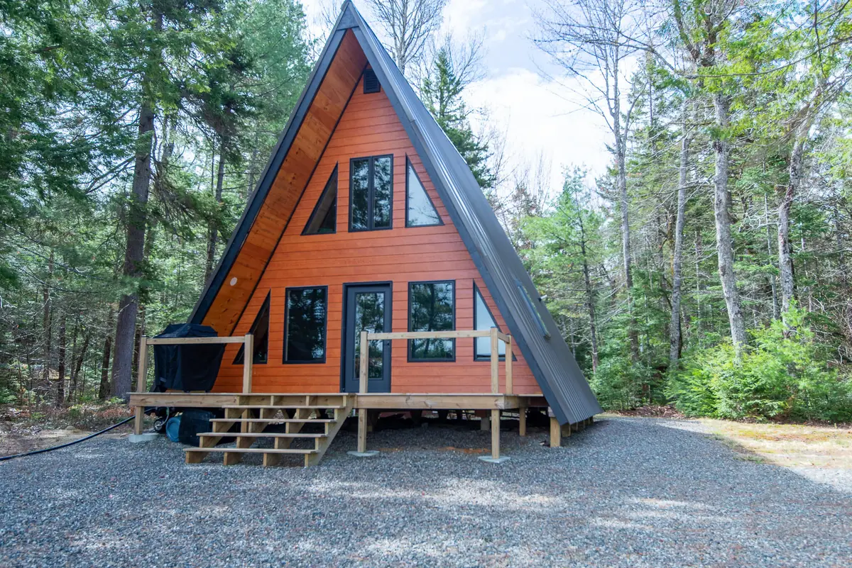 173 Evergreen Way, Millinocket, ME 04462 - #1