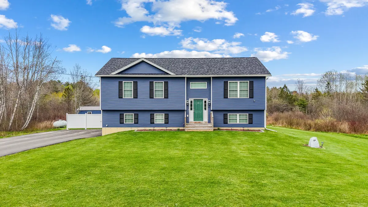 43 Boxwood Lane, Hermon, ME 04401 - #1