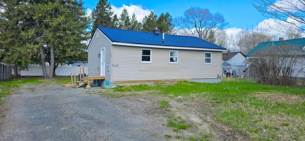 50 Elizabeth Street, Presque Isle, ME 04769 - #1