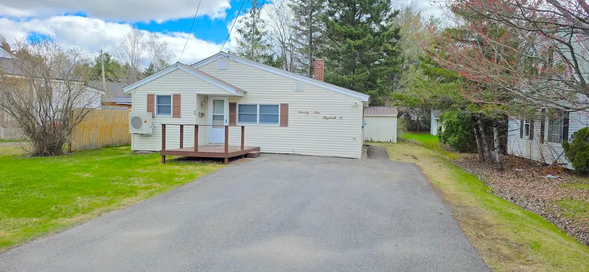 29 Elizabeth Street, Presque Isle, ME 04769 - #1