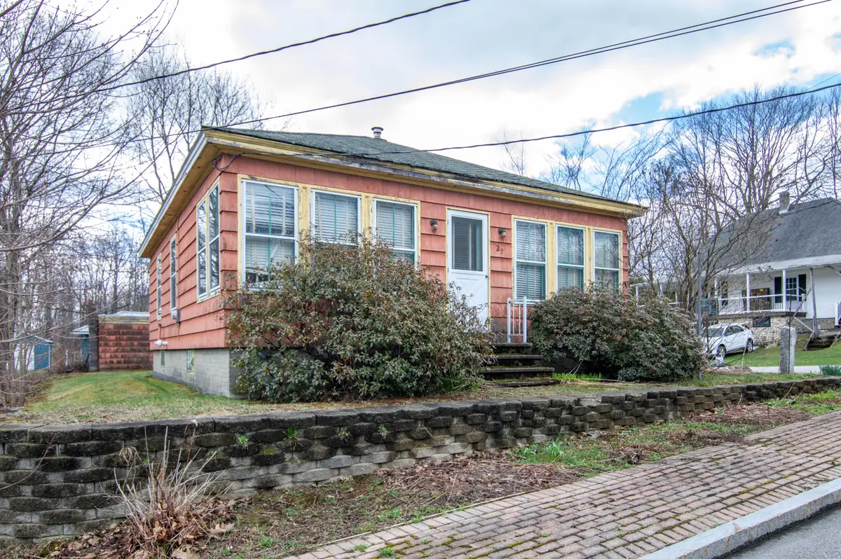 27 Reservoir Avenue, Lewiston, ME 04240 - #1