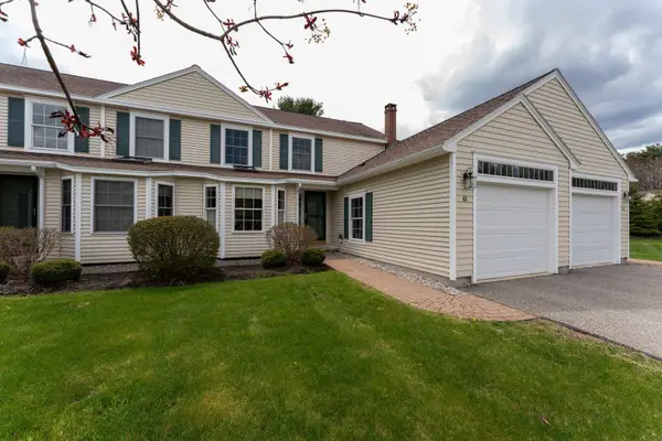 48 Signature Drive #58, Brunswick, ME 04011
