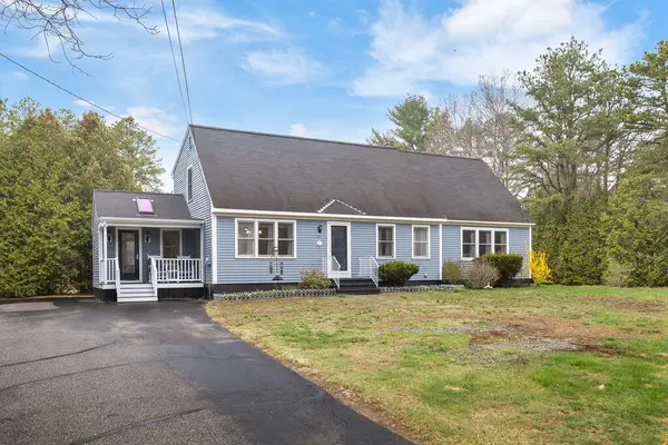 43 Sedgewood Drive, Kennebunk, ME 04043